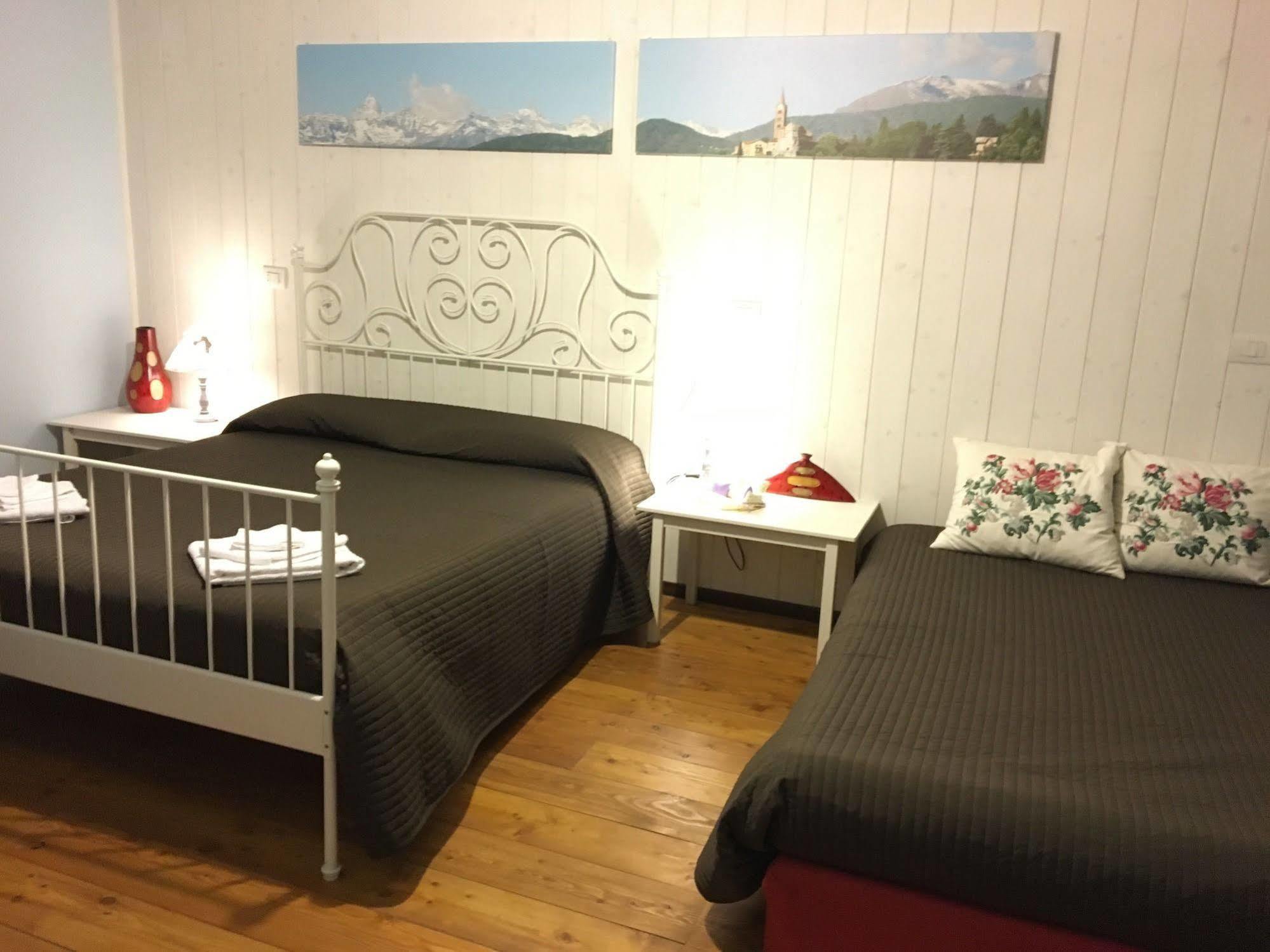 Quattro Gatti Bed & Breakfast Airasca Luaran gambar